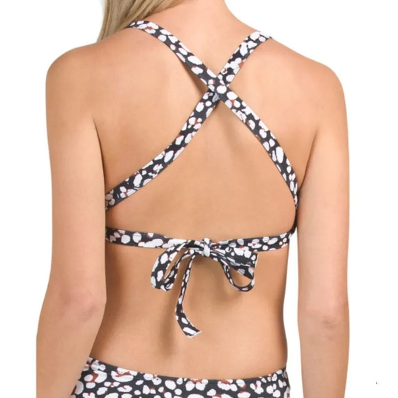 Jessica Simpson Cross-Back Bikini Top NWT Size Medium - Picture 2 of 3